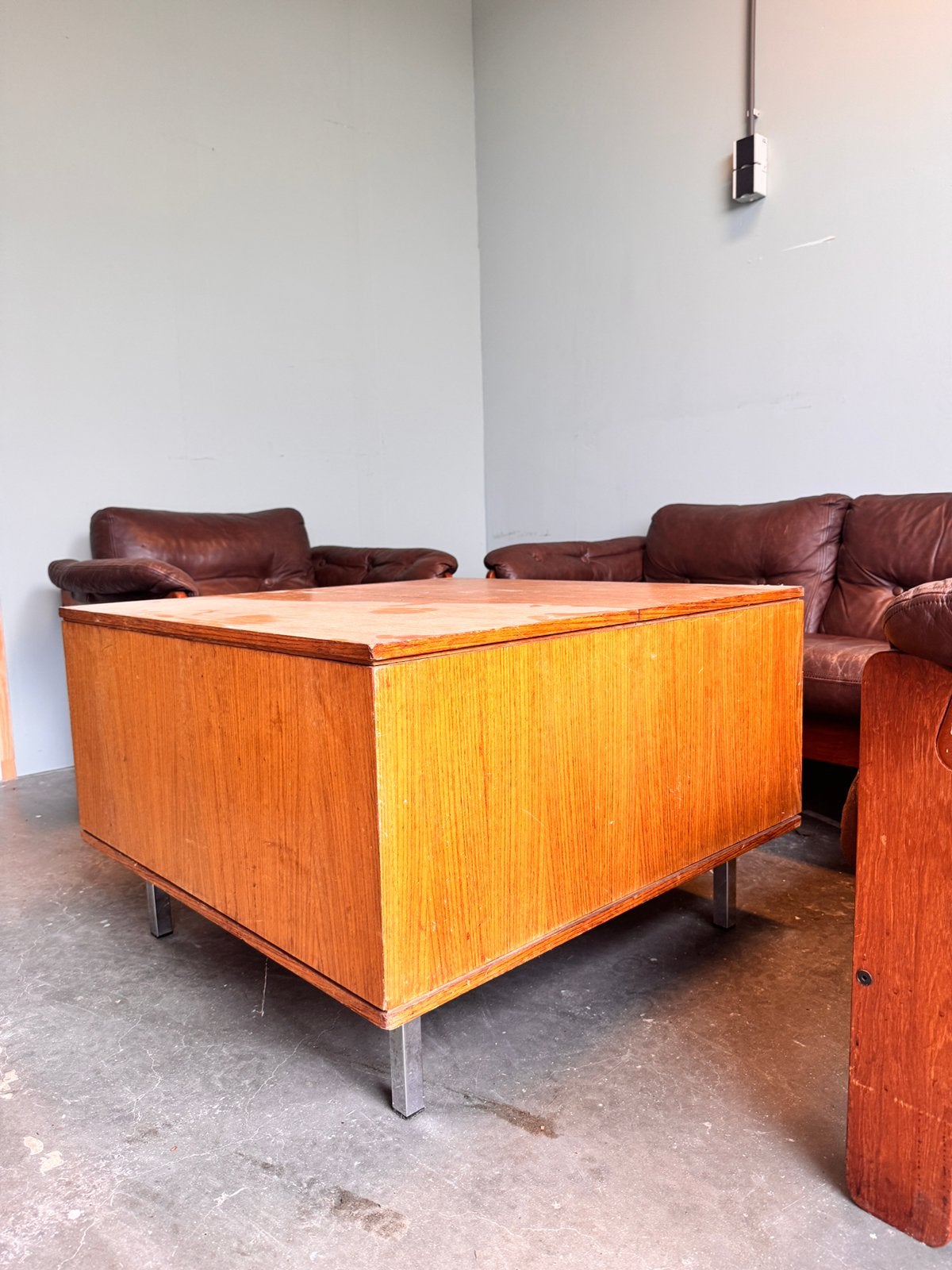 Vintage vierkante salontafel van teak, Ophalen, 50 – 75, Gebruikt, 50 tot 100 cm