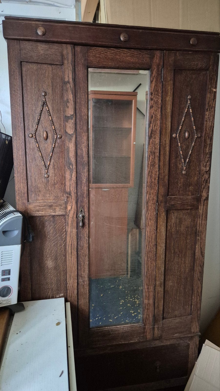 Antieke houten kledingkast met spiegel, Antiek en Kunst, Ophalen of Verzenden