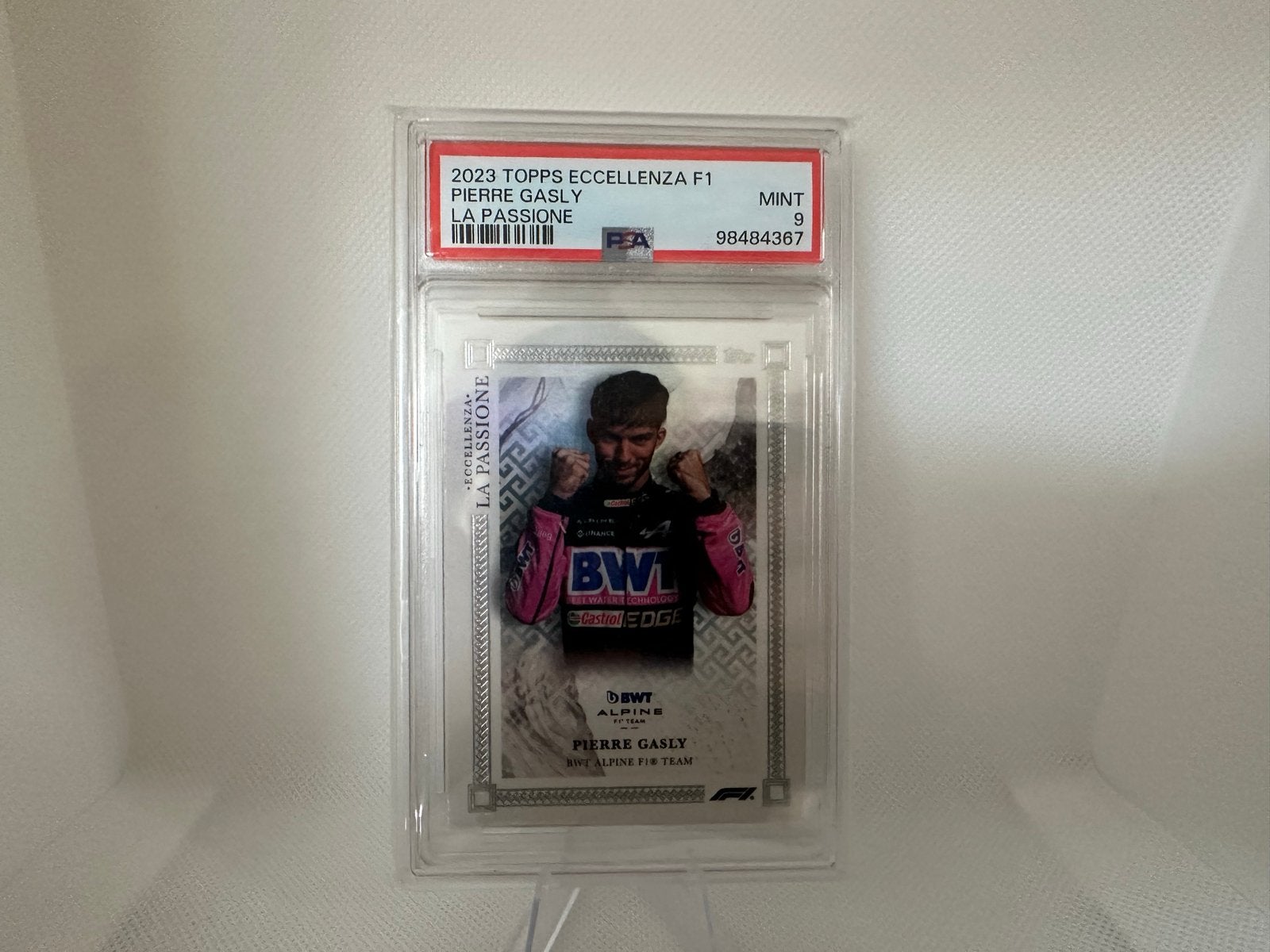2023 Topps Eccellenza F1 Pierre Gasly PSA 9, Ophalen of Verzenden, Zo goed als nieuw, Formule 1