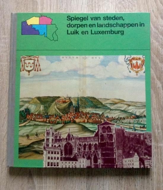 Boek; Spiegel v steden, dorpen, landschappen in Luik en Lux., Boeken, Ophalen of Verzenden, 20e eeuw of later, Gelezen