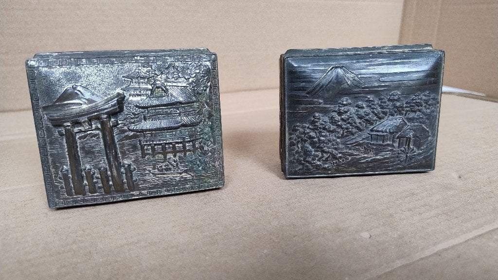 2 antieke Japanse zilver Snuisterij Sieradendoosjes, Ophalen of Verzenden, Zilver