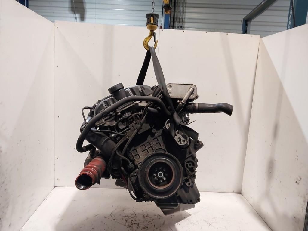Motor BMW 5 serie (F10) (2010-01/2016-10) 11002413122, Gebruikt, Petuelring 130, München 80809, , Duitsland, BMW, Bayerische Motoren Werke AG