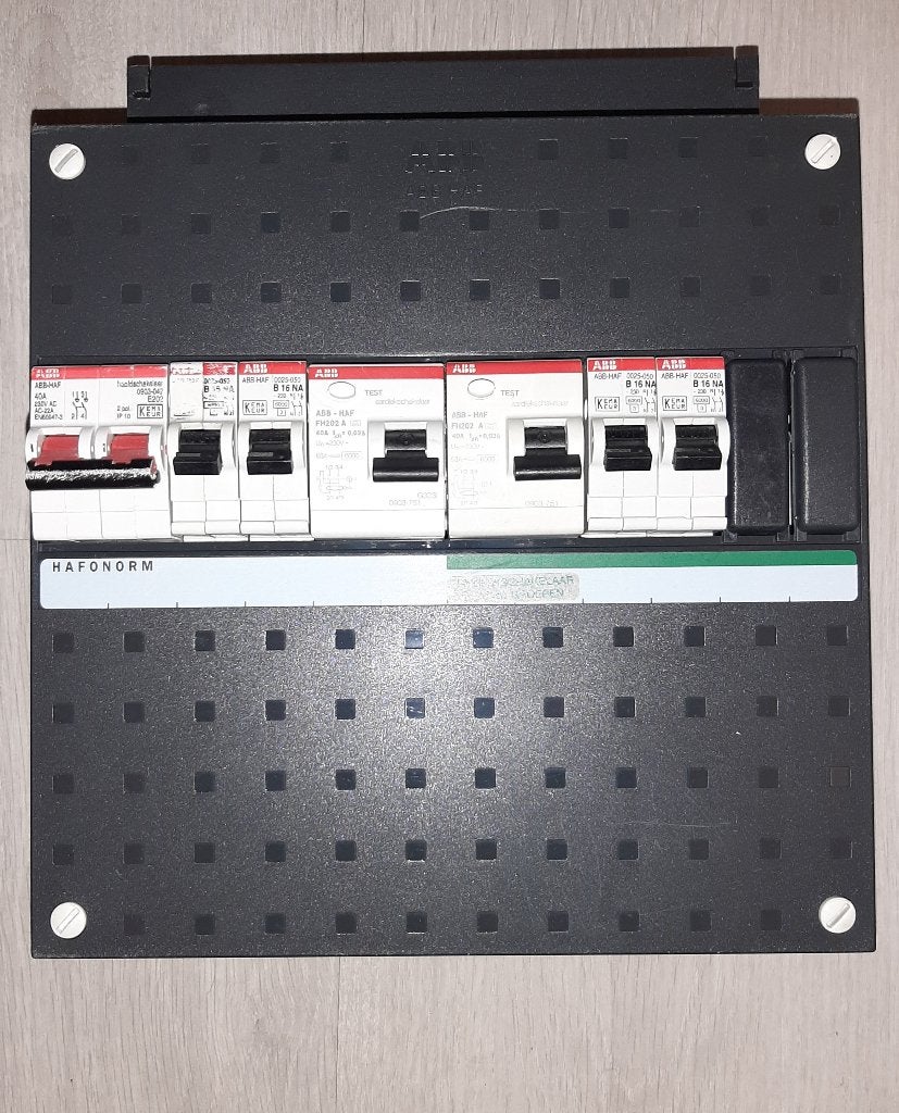 ABB Groepenkast 1 Fase - 4 Groepen, 2 Aardlekschakelaars, Ophalen of Verzenden, Gebruikt, ABB, Overige typen