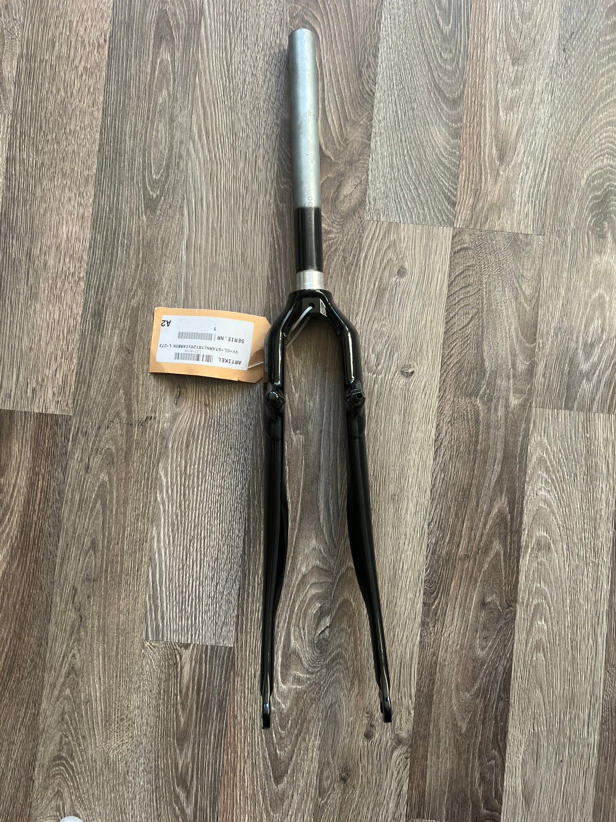 Nieuwe Carbon Voorvork (L=273) met Starnut – Glans Zwart, Fietsen en Brommers, Fietsonderdelen, Ophalen, Zo goed als nieuw, Voorvork
