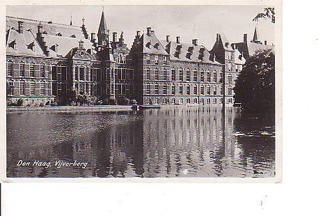 Ansichtkaart 	Den Haag	Vijverberg, Verzenden, 1940 tot 1960, Gelopen, Zuid-Holland
