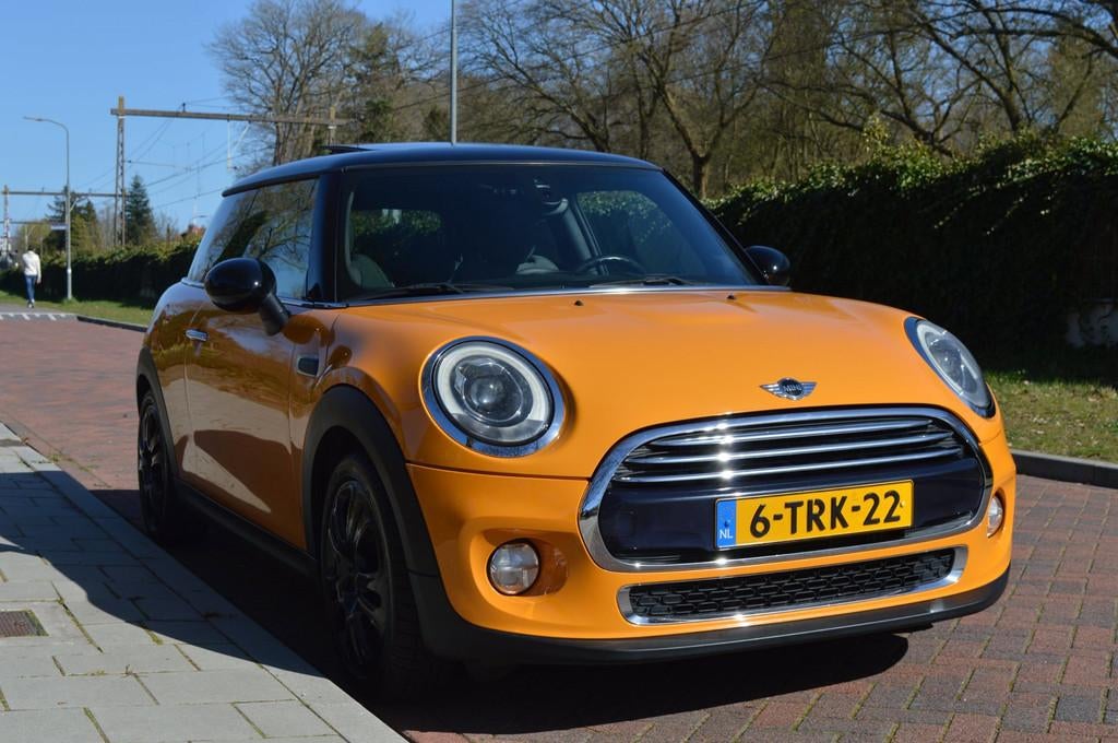 Mini Mini 1.5 Cooper Chili Org NL/NAP/Pano/head-up, Voorwielaandrijving, 136 pk, Gebruikt, Overige kleuren