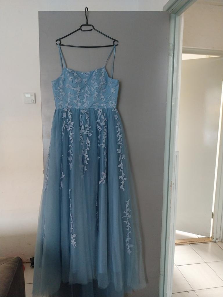 Prachtige blauwe galajurk met hoepelrok, Kleding | Dames, Blauw, Maat 46/48 (XL) of groter, Ophalen of Verzenden, Zo goed als nieuw