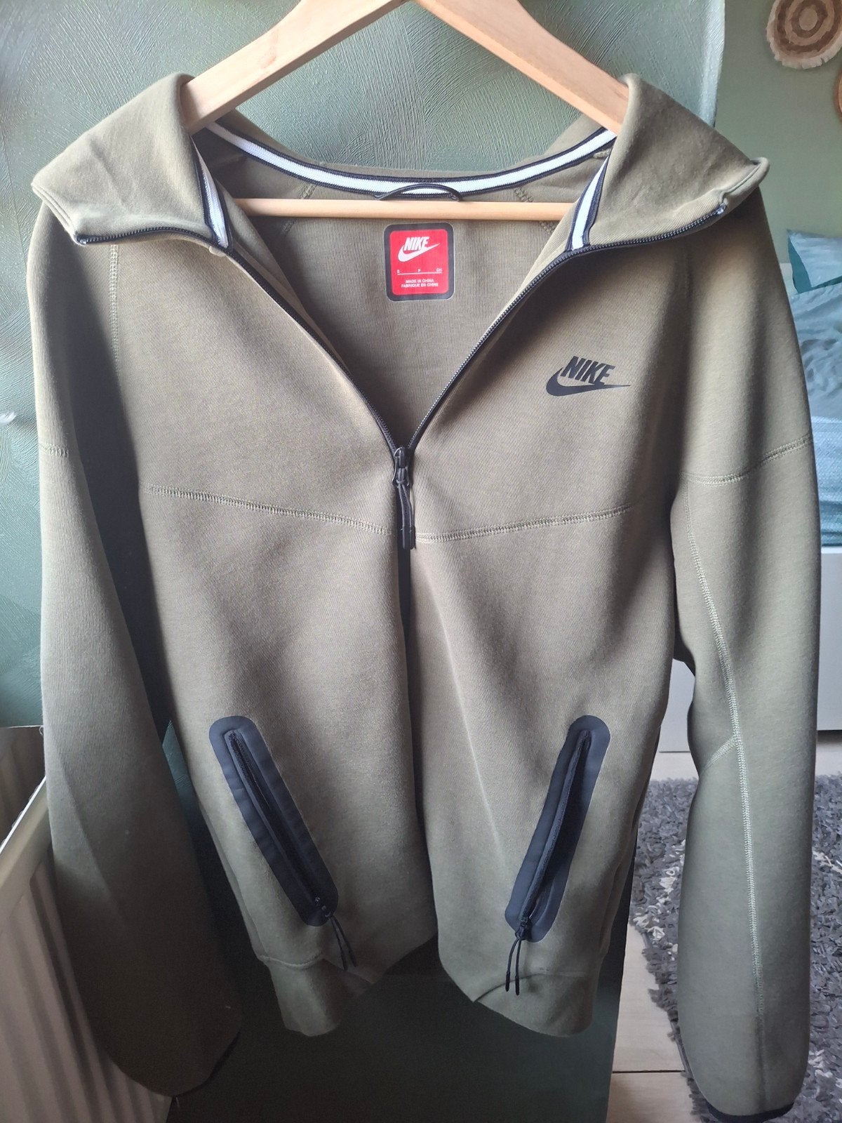 nike tech vest, Ophalen, Grijs