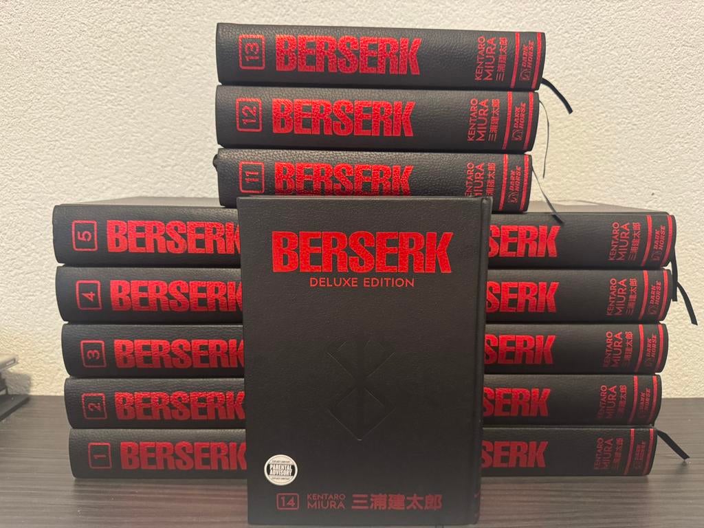 Berserk deluxe manga, Boeken, Complete serie of reeks, Ophalen of Verzenden, Zo goed als nieuw