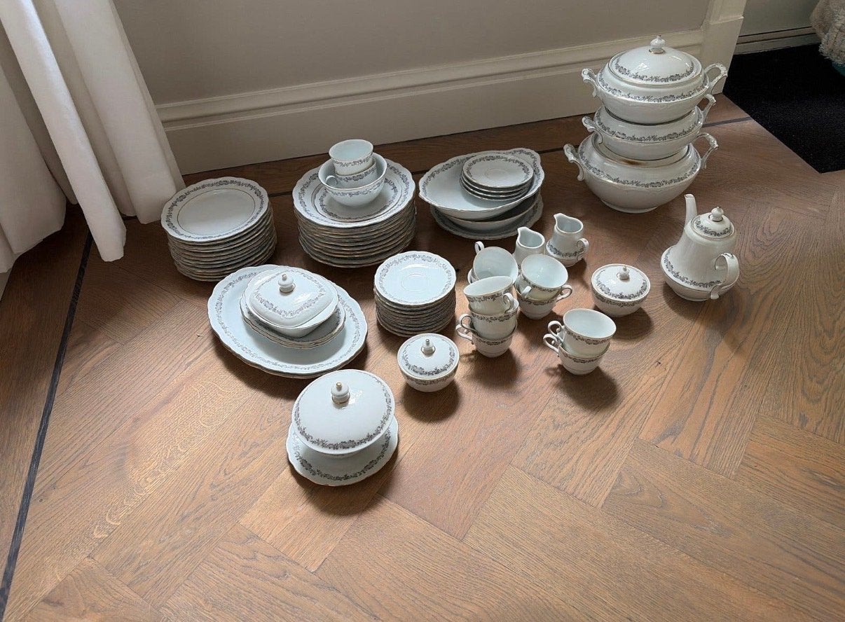 Groot servies van Bavaria Schumann Arzberg, Huis en Inrichting, Keuken | Servies, Ophalen, Zo goed als nieuw, Arzberg, Klassiek