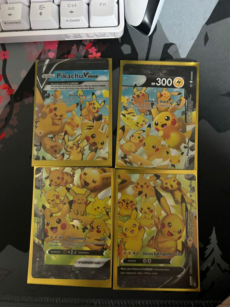 Pokemon kaart pikachu, Ophalen of Verzenden, Zo goed als nieuw
