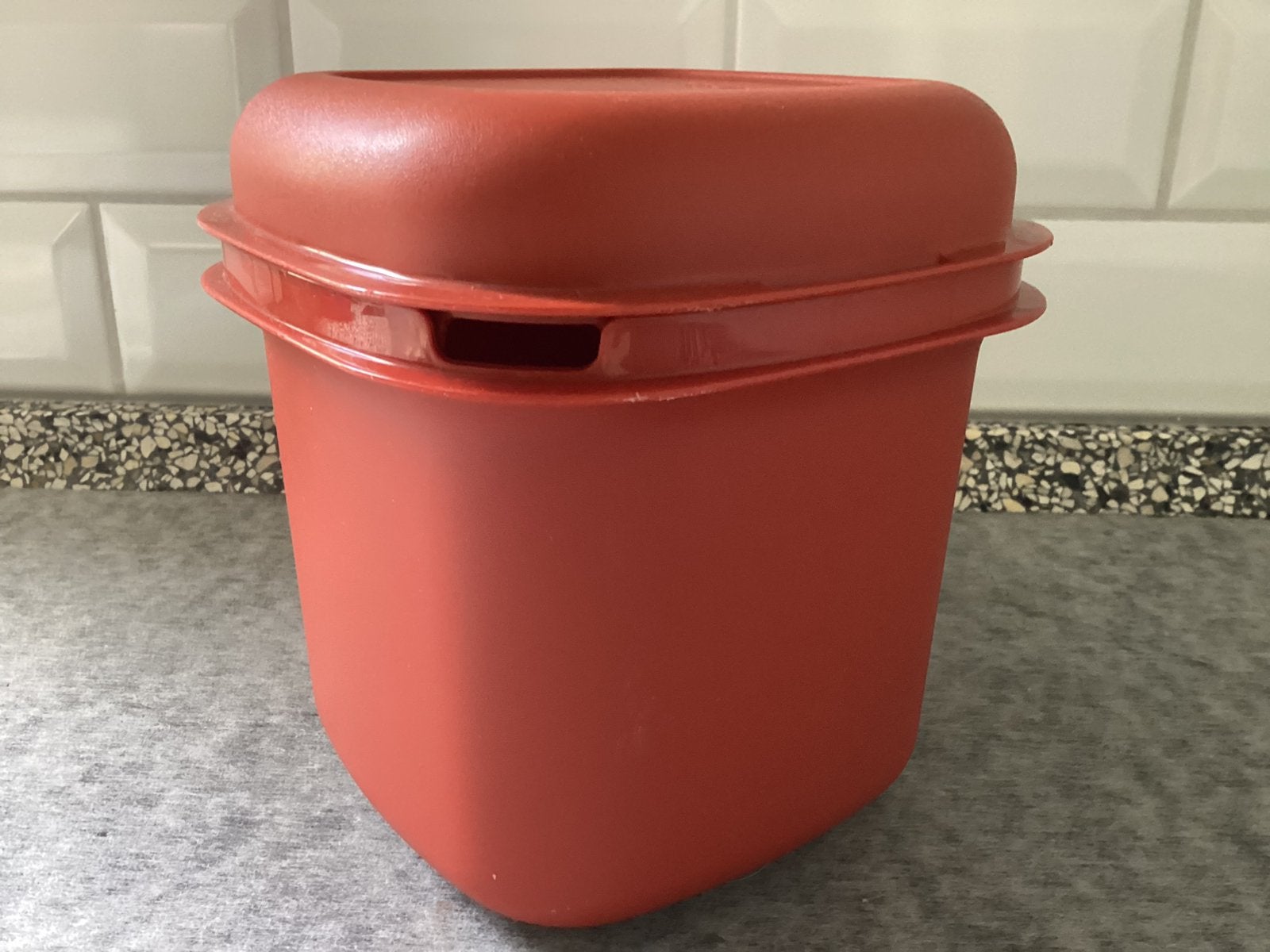 Tupperware bakje, Huis en Inrichting, Keuken | Tupperware, Ophalen of Verzenden, Zo goed als nieuw, Bak of Kom