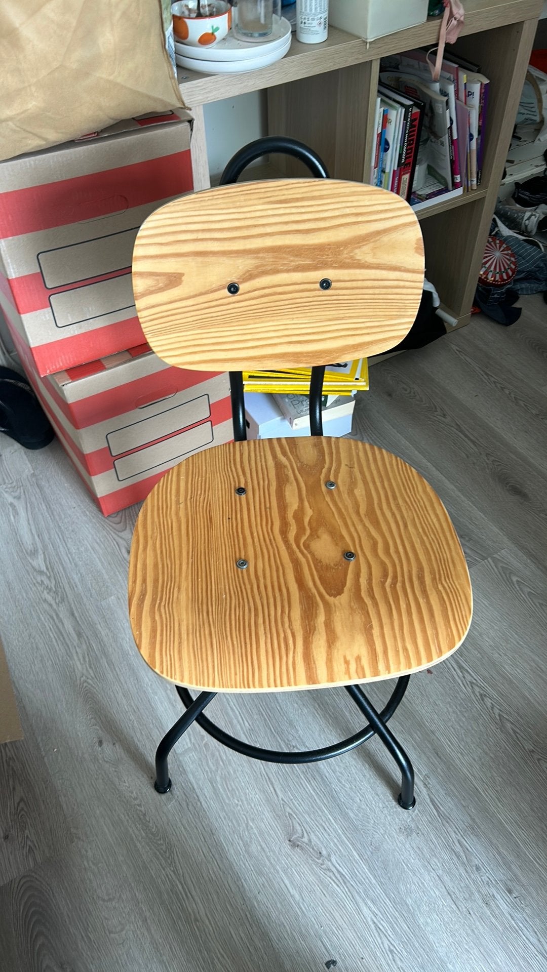 Ikea draaiende verstelbare bureaustoel., Huis en Inrichting, Stoelen, Ophalen, Zo goed als nieuw, Zwart, Eén