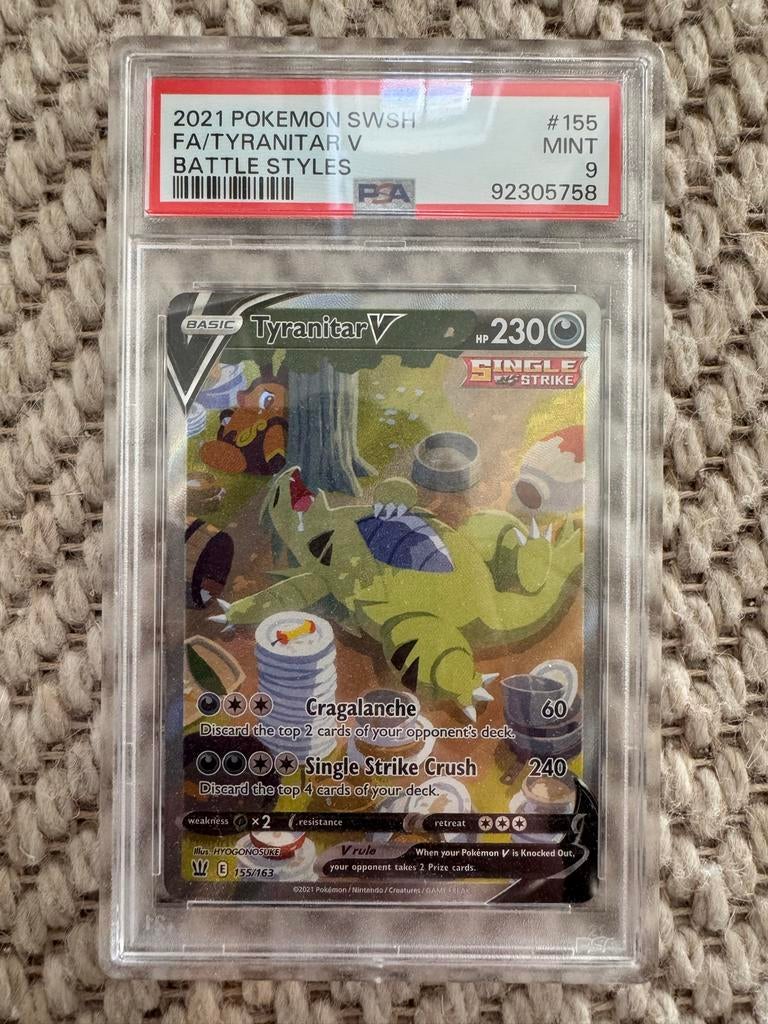 Tyranitar V (Full Art) PSA 9 MINT - Battle Styles #155, Ophalen of Verzenden, Zo goed als nieuw, Losse kaart, Foil