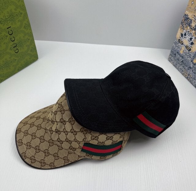 Gucci petten, Kleding | Heren, Hoeden en Petten, Ophalen of Verzenden, Zo goed als nieuw
