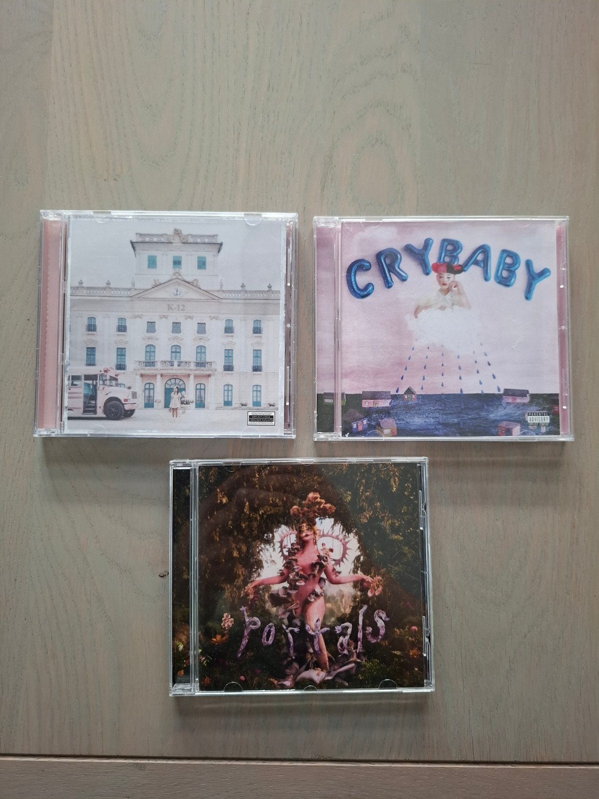 Melanie Martinez CD's: K-12, Cry Baby, Portals, Pop, Ophalen of Verzenden, Zo goed als nieuw, Inclusief doosje