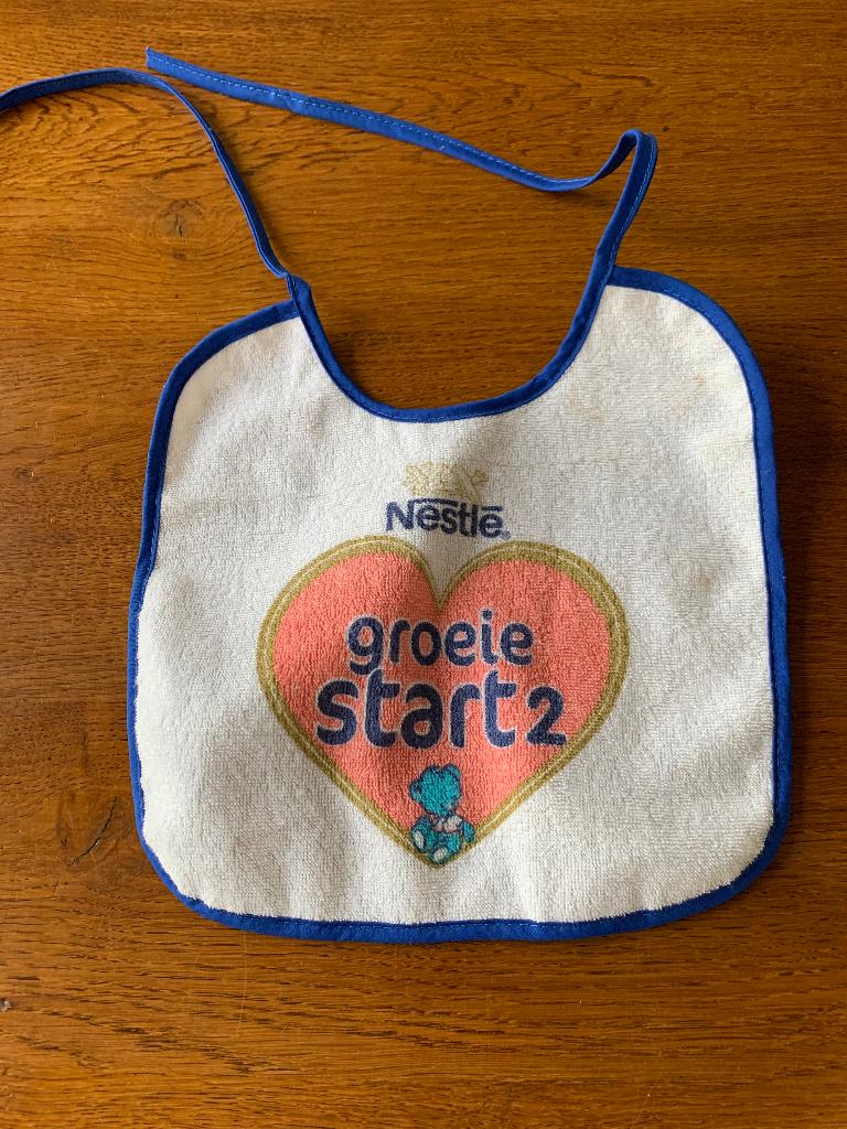 "Slabbetje" van Nestlé 'Groeie Start 2' Nieuw, Ophalen of Verzenden, Nieuw, Reclamebord