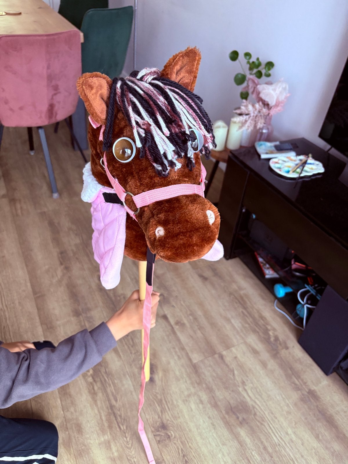 Hobby Horse met afneembaar dekje, halster en halstertouw, Ophalen, Zo goed als nieuw, Jongen of Meisje