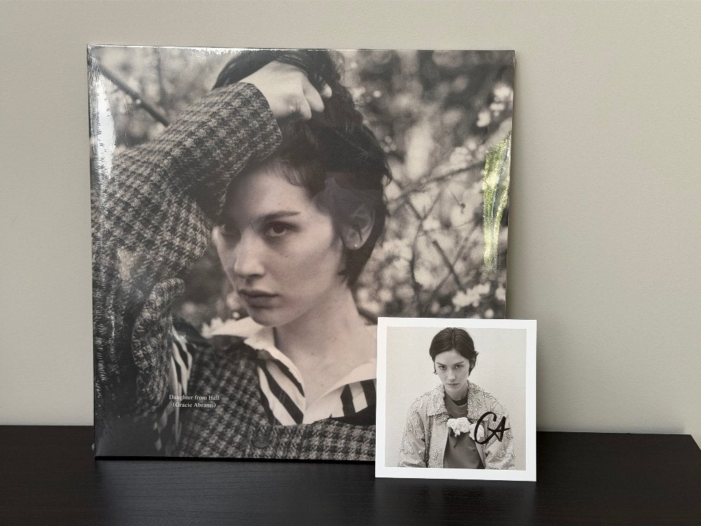 Gracie Abrams – Daughter From Hell (Lavender LP + Signed), Pop, Ophalen of Verzenden, 12 inch, Nieuw in verpakking