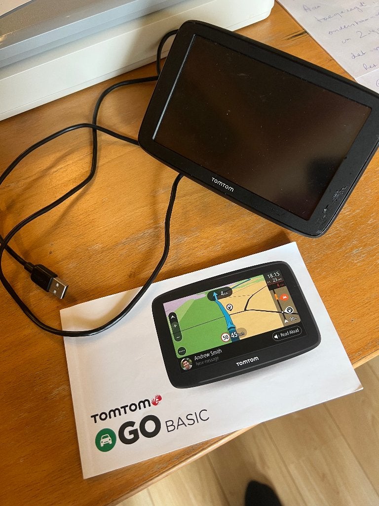 Tomtom Go Basic, Auto diversen, Ophalen, Zo goed als nieuw