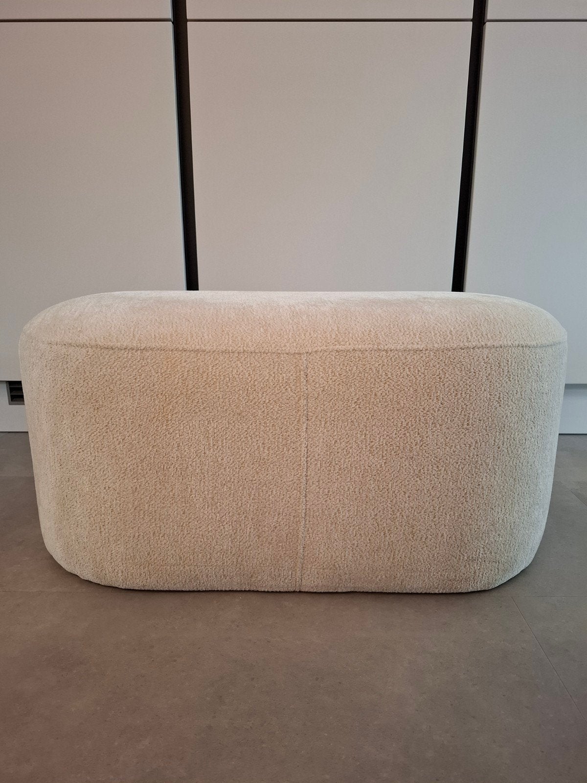 Poef Orebo beige van Jysk, Ophalen, 100 tot 125 cm, Zo goed als nieuw, 75 tot 100 cm