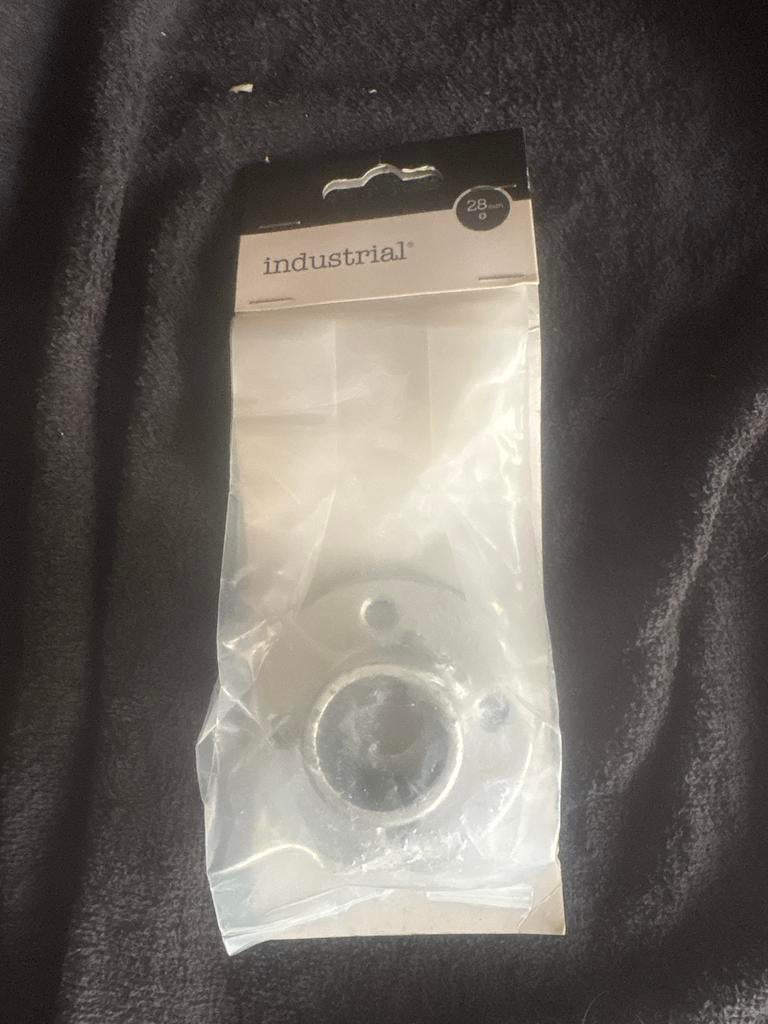 Industriële Gordijnroede Plafondsteun 28mm - Nieuw, Minder dan 50 cm, Nieuw, Ophalen of Verzenden, Minder dan 100 cm
