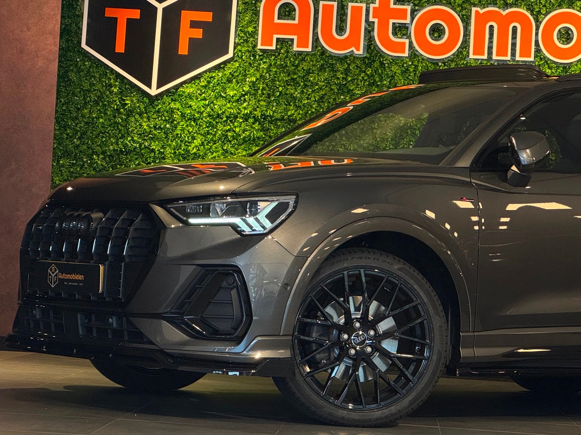Audi Q3 40 TFSI QUATTRO 3x S-LINE|360CAMERA|MEMORY|PROPVOL!|, Automaat, Dealer onderhouden, Leder en Stof, 14 km/l