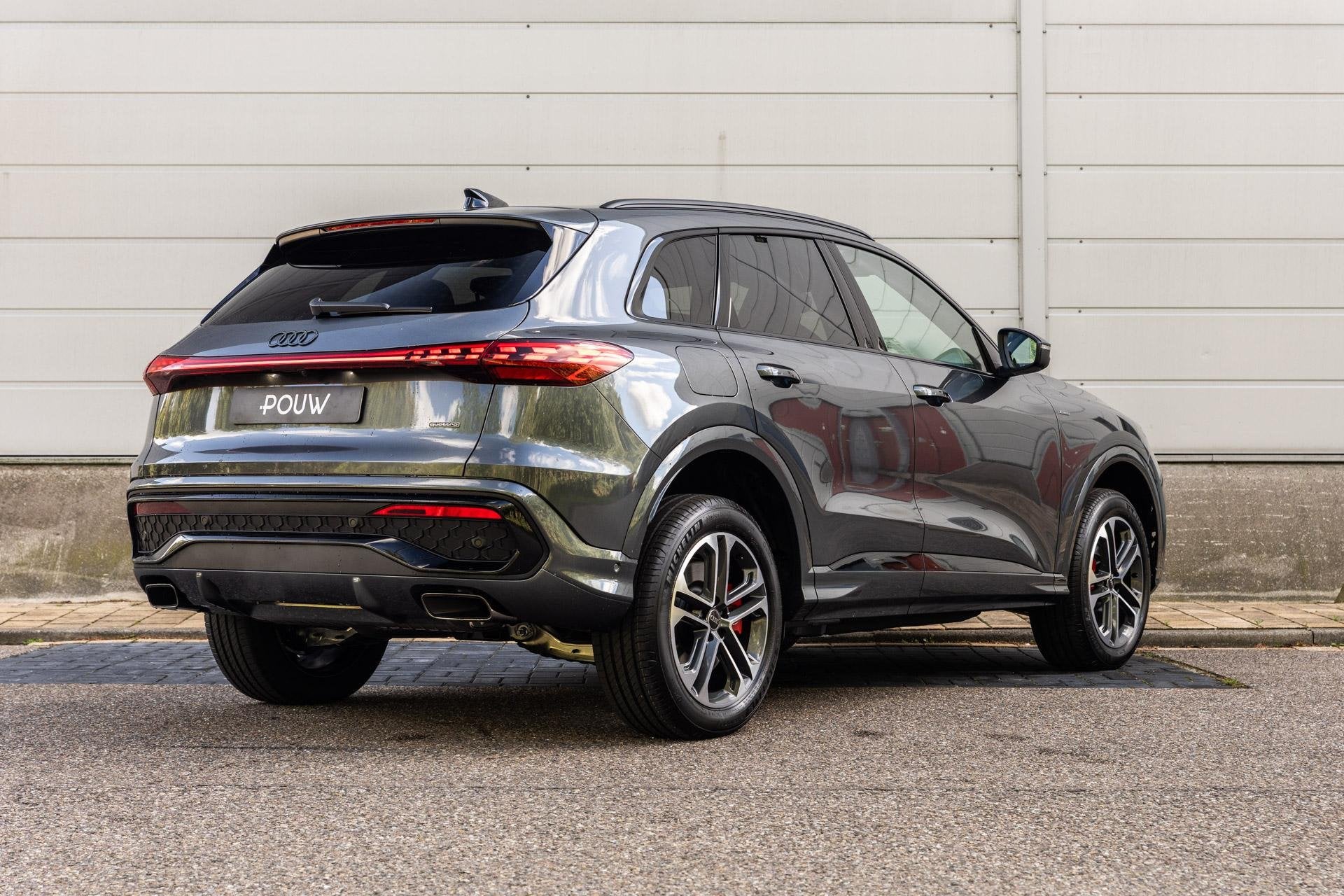 Audi Q5 2.0 TFSI e-hybrid quattro S Edition Competition | 21, Auto's, 12 maanden, 4 cilinders, 150 min, Bedrijf