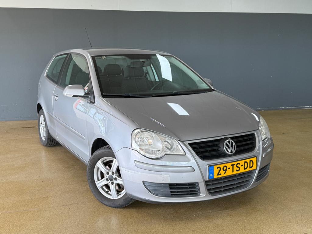 Volkswagen Polo 1.2 40KW 2008 Grijs, Voorwielaandrijving, Stof, 1198 cc, Origineel Nederlands