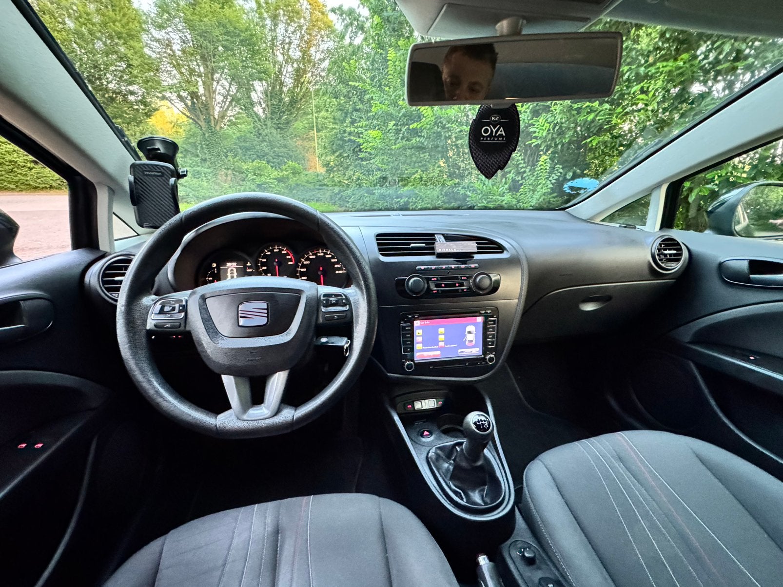 SEAT Leon 1.2  – Airco & Cruise Control-onderhoudsboekje., Voorwielaandrijving, 4 cilinders, Leon, Zwart