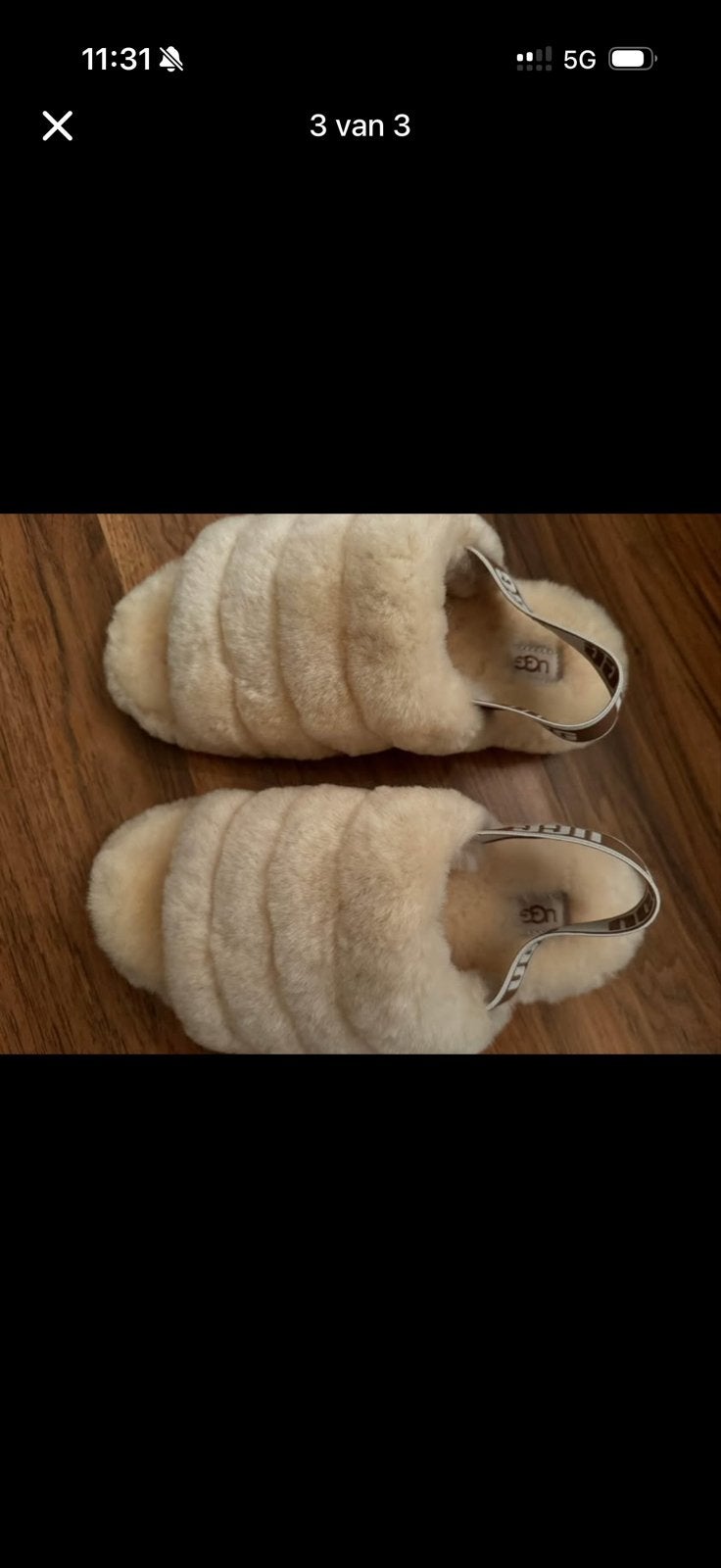 UGG Fluff Yeah Slide Sandalen - Crème maat 38, Ophalen of Verzenden, Zo goed als nieuw, Beige