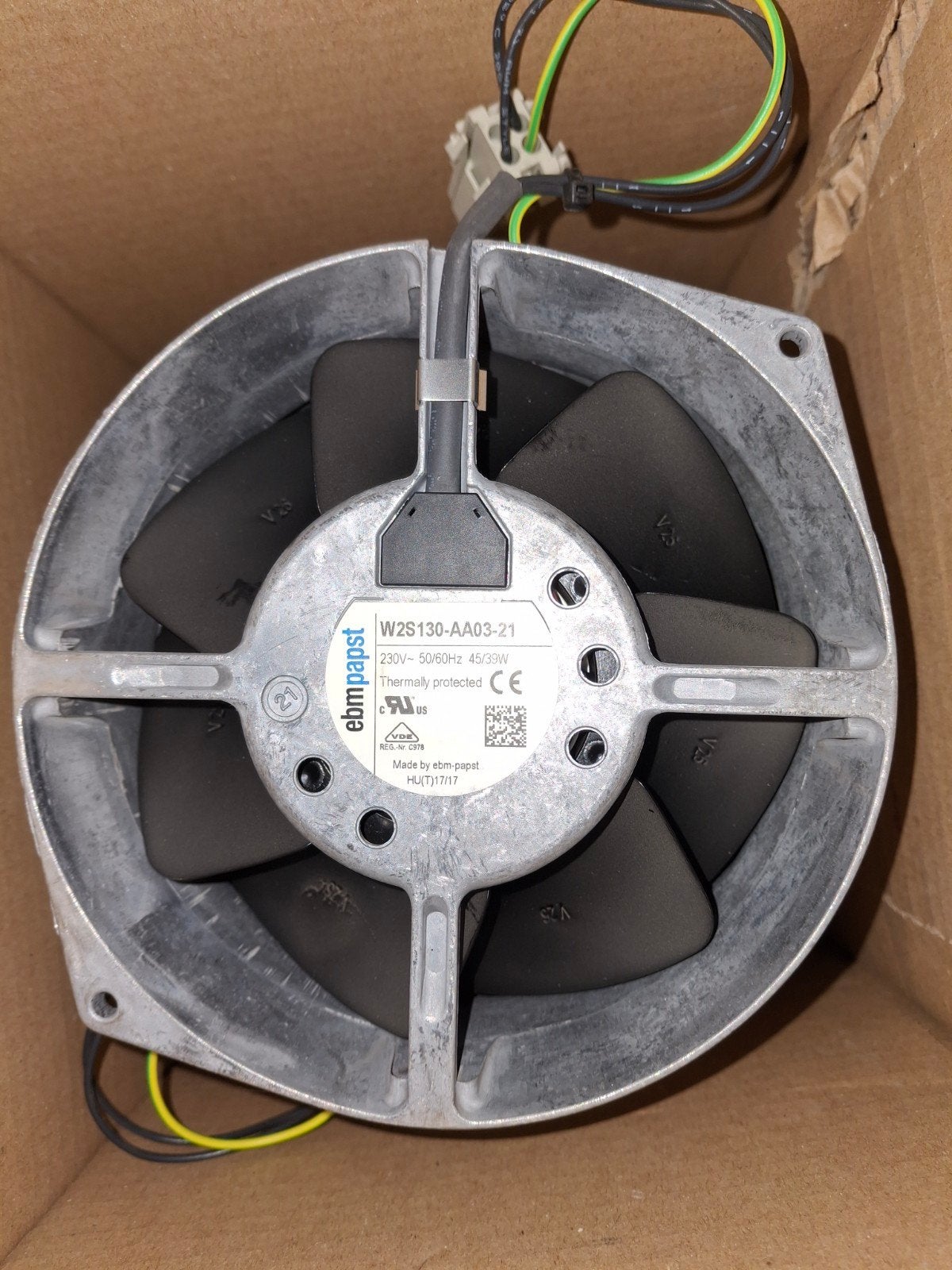 4 stuks Ebmpapst W2S130-AA03-21 Ventilator 230V 45/39W, Ophalen of Verzenden, Gebruikt, Overige