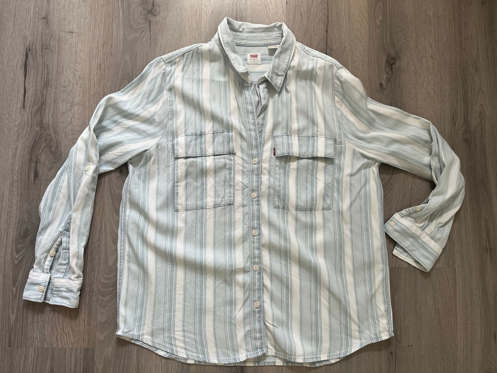 Levi's blouse maat M, Kleding | Dames, Ophalen of Verzenden, Gedragen, Maat 38/40 (M), Blauw