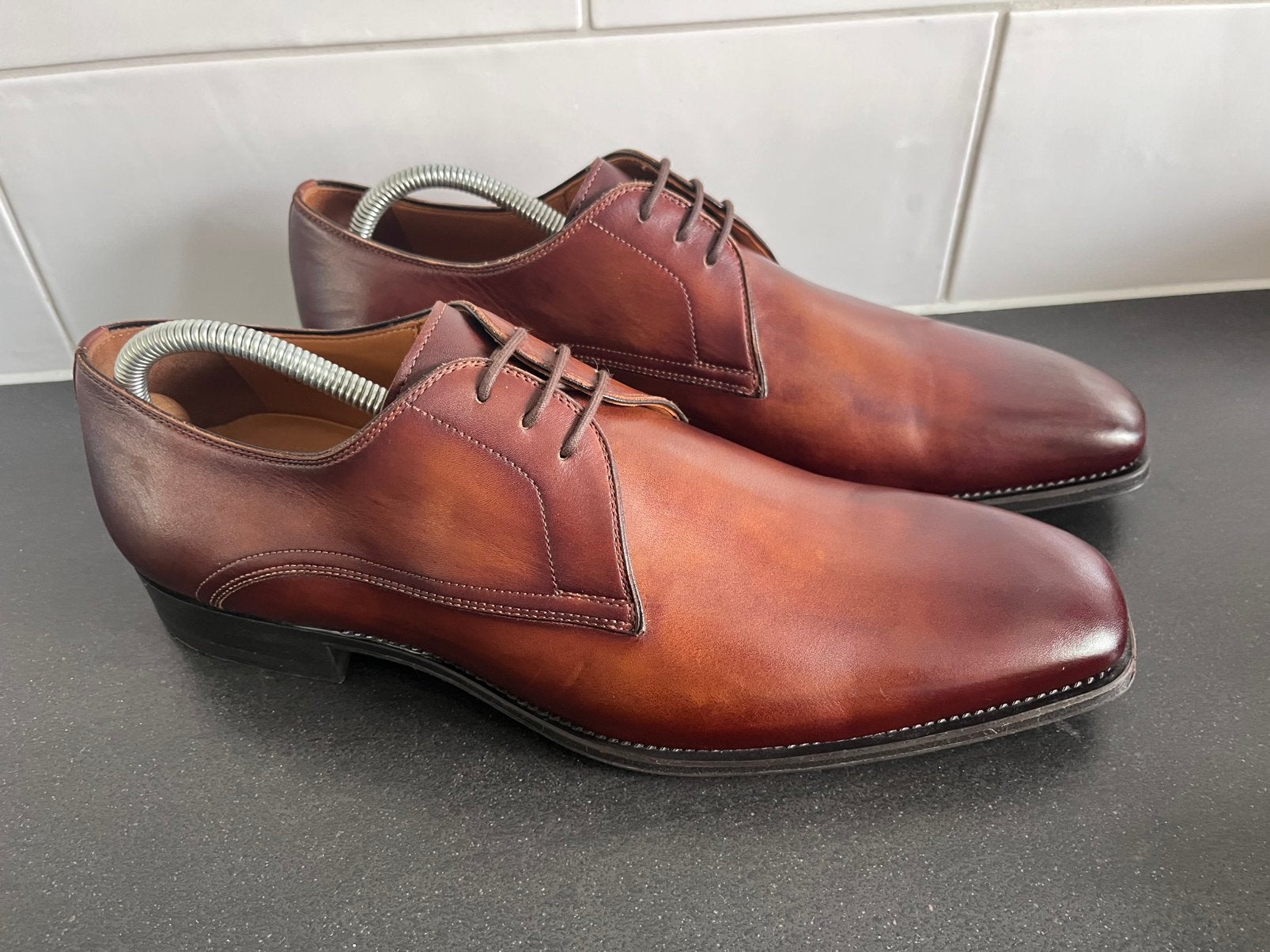 Magnanni herenschoenen maat 44 amper gedragen, Magnanni, Bruin, Magnanni, Zo goed als nieuw