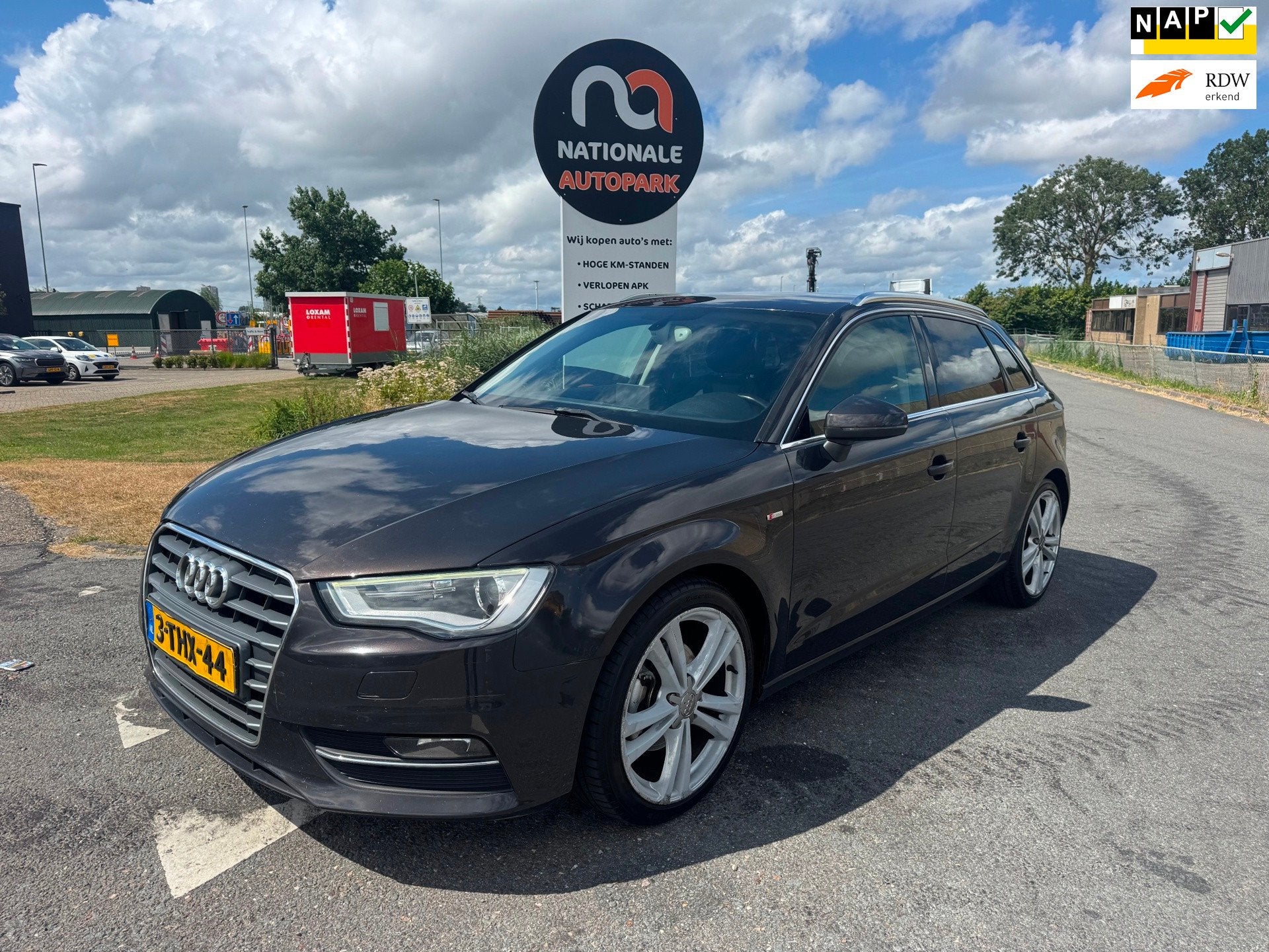 Audi A3 Sportback 2014 * 1.6 TDI Ambition Pro Line plus Auto, Euro 5, Gebruikt, Zwart, 4 cilinders