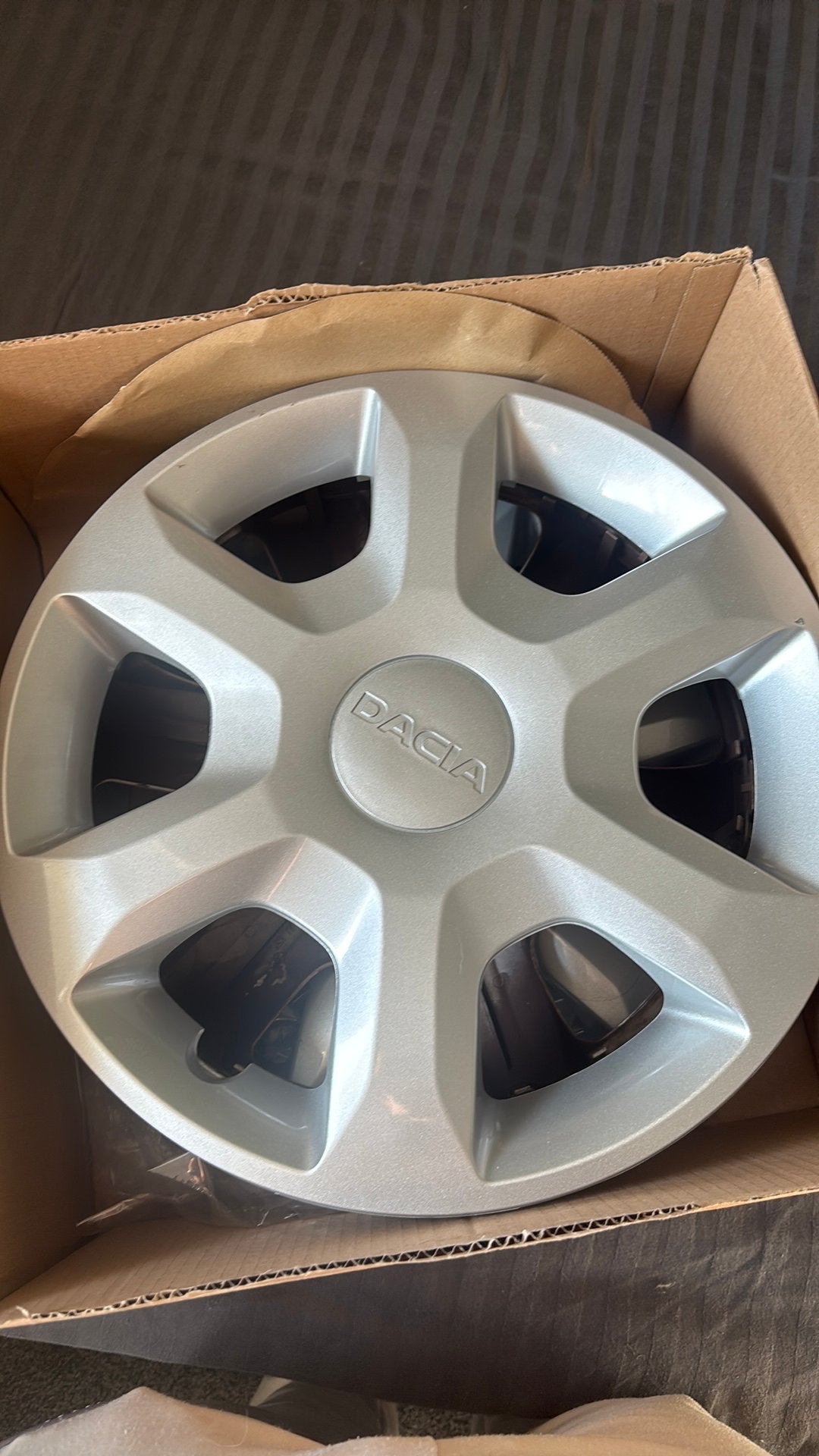 Dacia Sandero 2008, Wieldop 15” inch, Auto diversen, Wieldoppen, Ophalen, Zo goed als nieuw