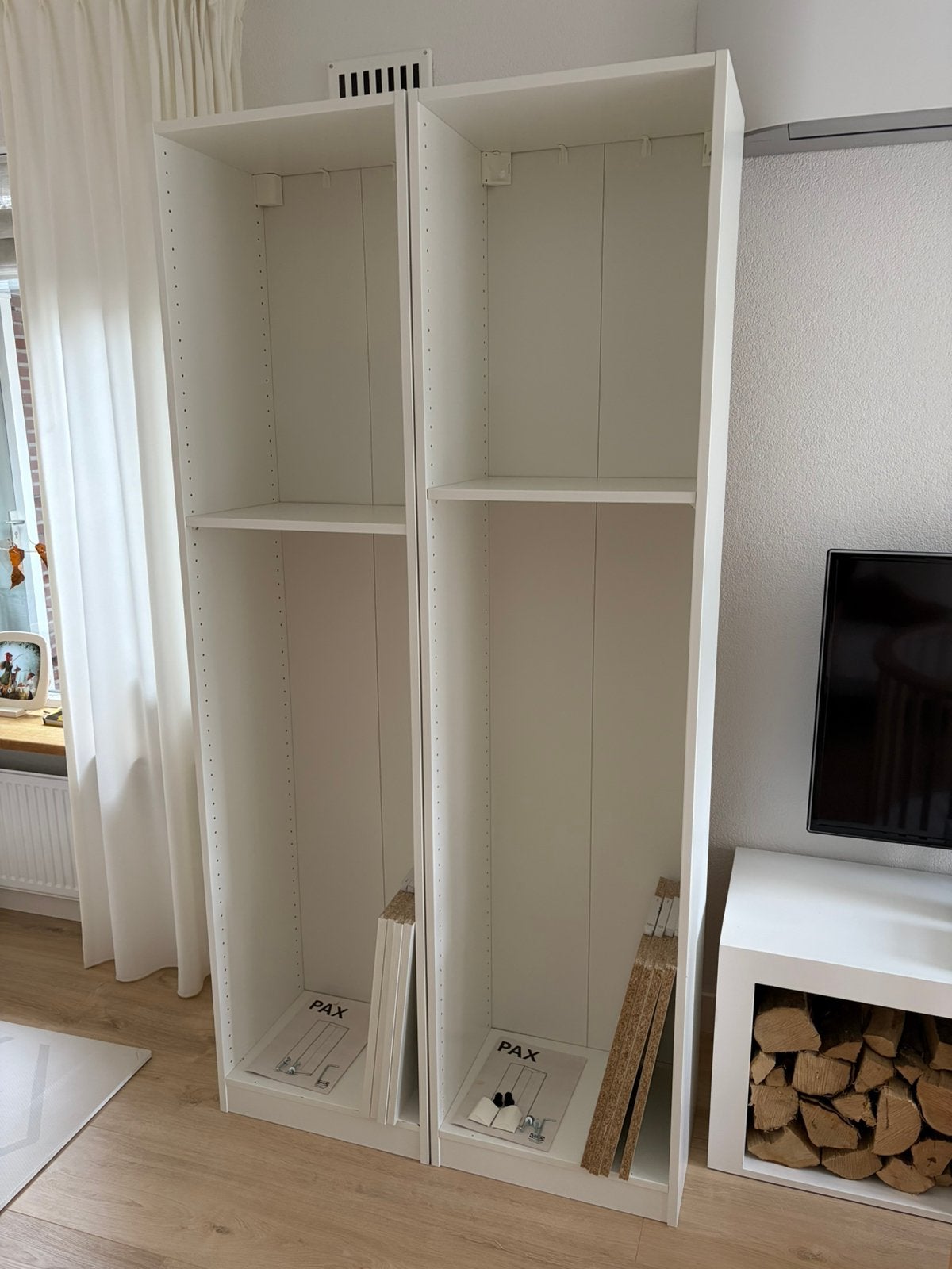 2x IKEA PAX kledingkast wit – nieuw, Huis en Inrichting, Met plank(en), Minder dan 50 cm, 200 cm of meer, Nieuw