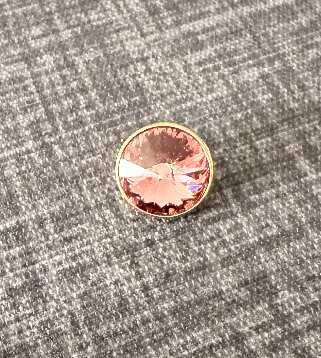 Oud roze crystal Qudo steen, Sieraden, Tassen en Uiterlijk, Ophalen of Verzenden, Zo goed als nieuw, 17 tot 18, Roze