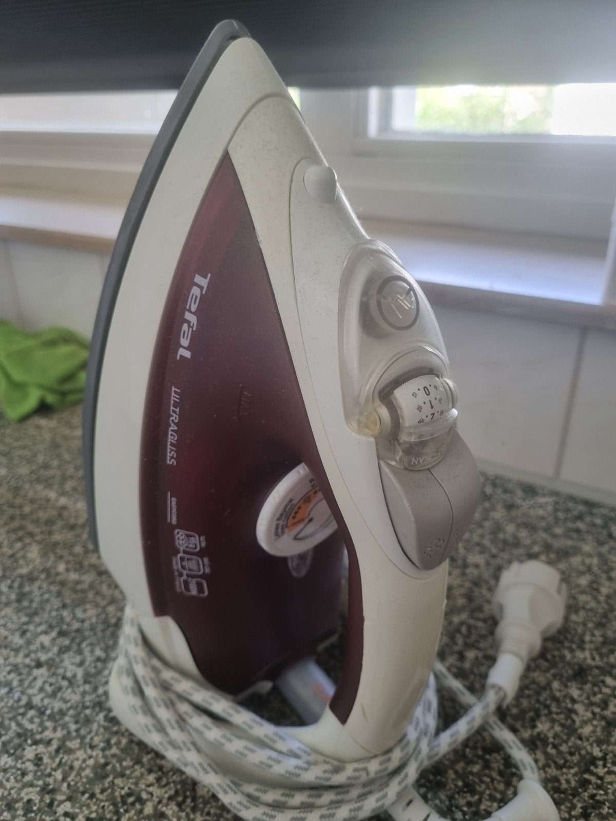 Tefal Ultragliss Strijkijzer - Gebruikt maar goed, Witgoed en Apparatuur, Strijkijzers en Strijkplanken, Ophalen, Gebruikt, Strijkijzer met snoer