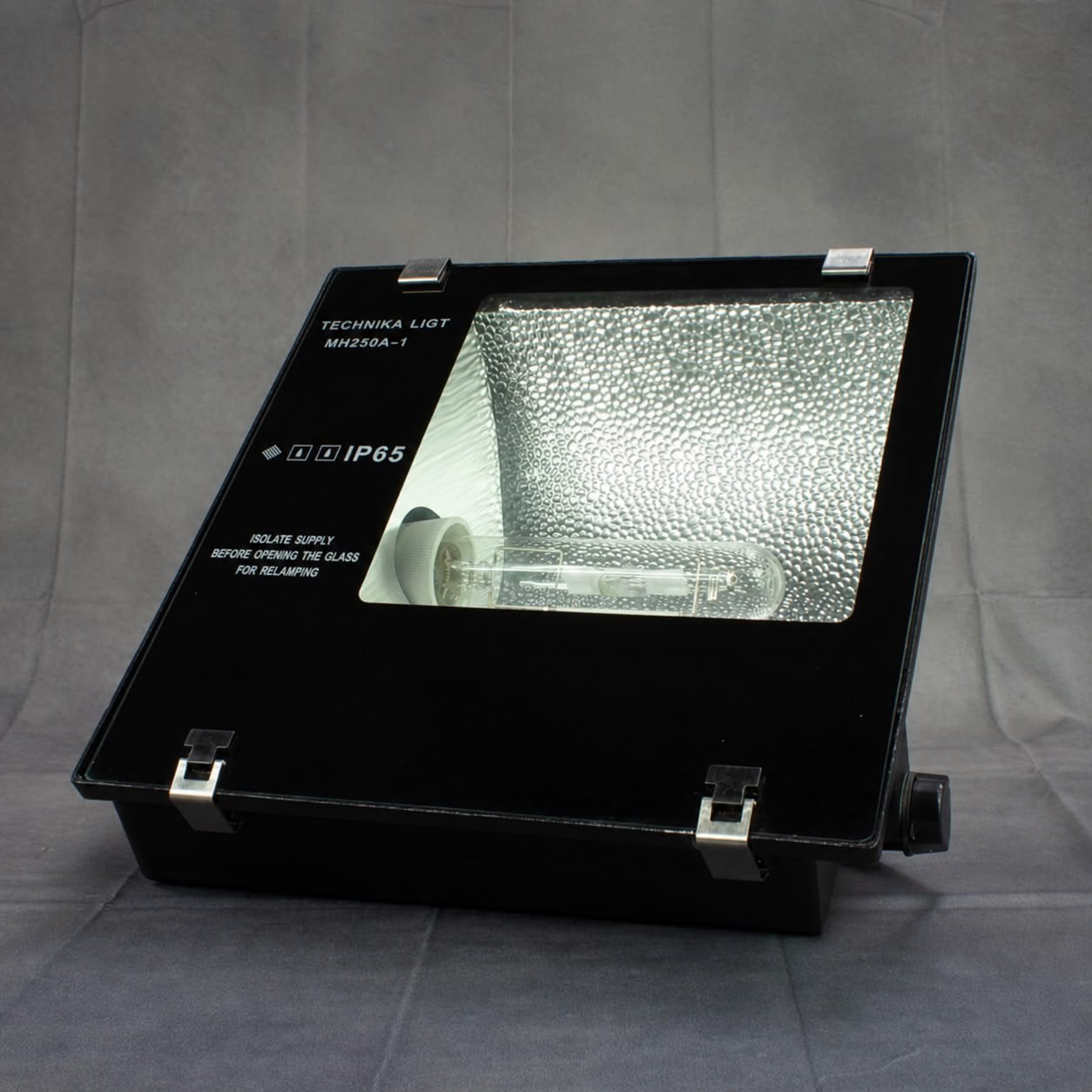 BOUWLAMP MET HQI-T ARMATUUR 220 V /400 W, Ophalen of Verzenden, Zo goed als nieuw, 200 tot 500 watt