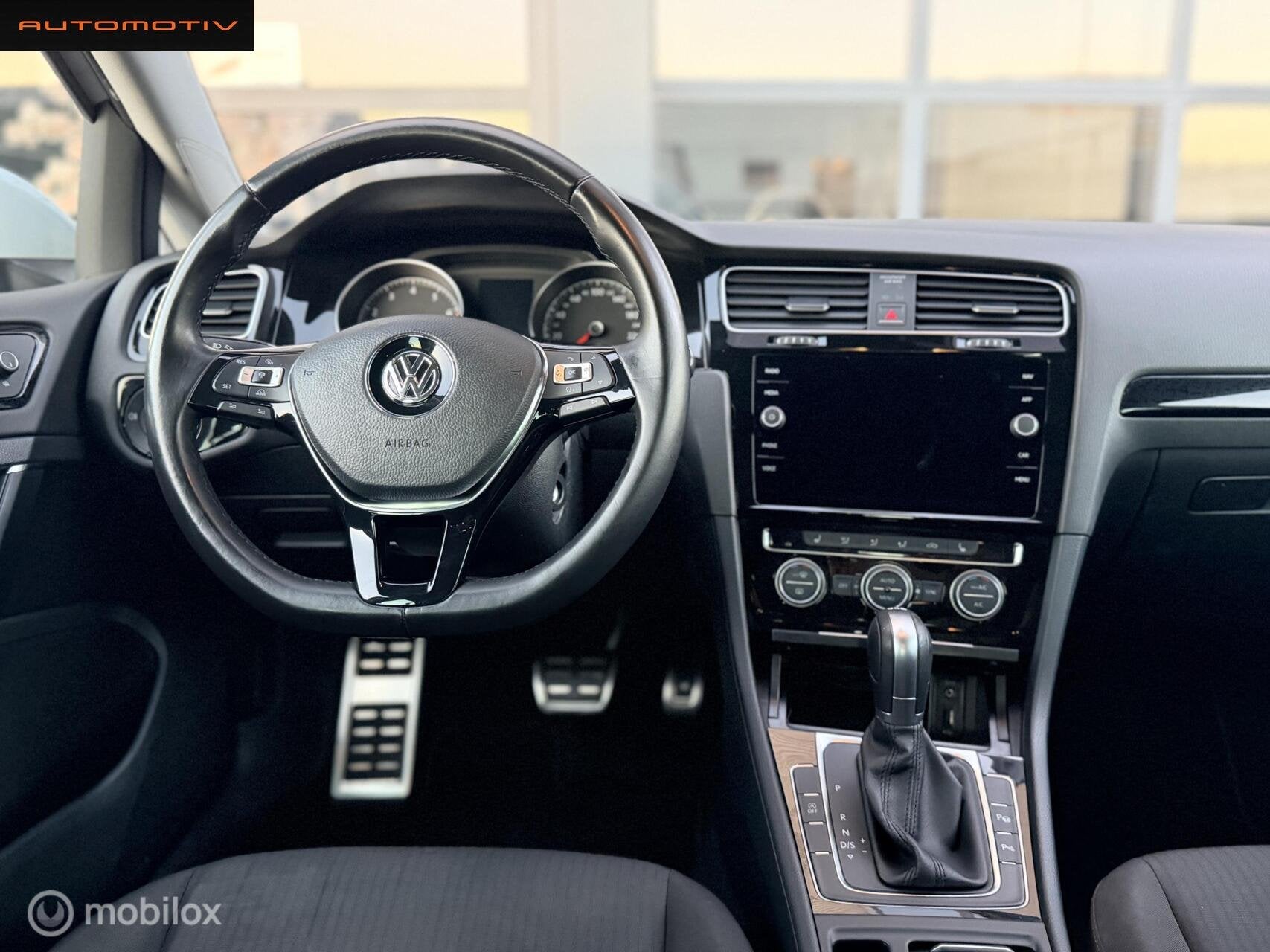 Volkswagen Golf 1.4 TSI Highline DSG / ACC / LED / CARPLAY, Auto's, 125 pk, Gebruikt, Euro 6, 4 cilinders