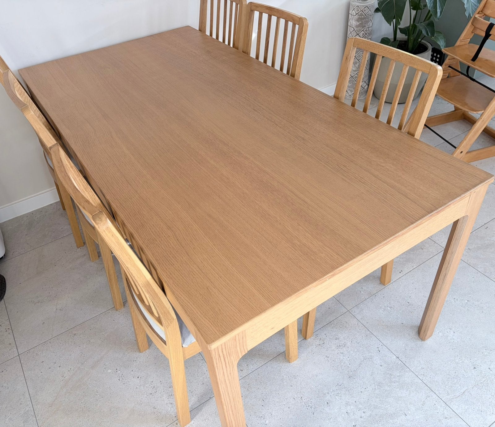 IKEA Uitschuifbare eettafel met 6 stoelen - Eikenhout, Huis en Inrichting, Tafels | Eettafels, Ophalen, Eikenhout, 50 tot 100 cm
