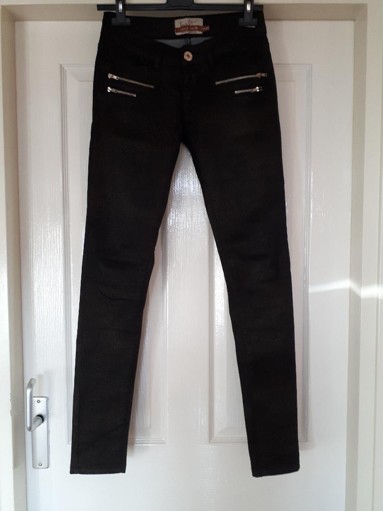 zwarte broek, Toxik3, maat S, Verzenden, Zwart, Zo goed als nieuw, Maat 36 (S)