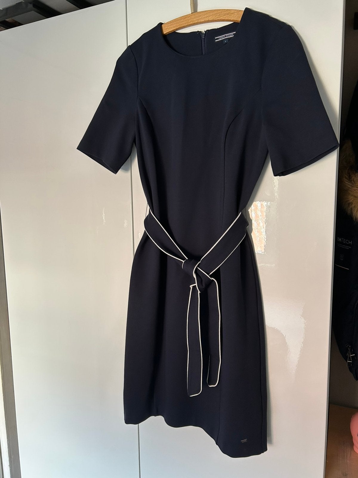 Mooi jurkje van Tommy hilfiger maat S, Ophalen of Verzenden, Zo goed als nieuw, Blauw, Boven de knie