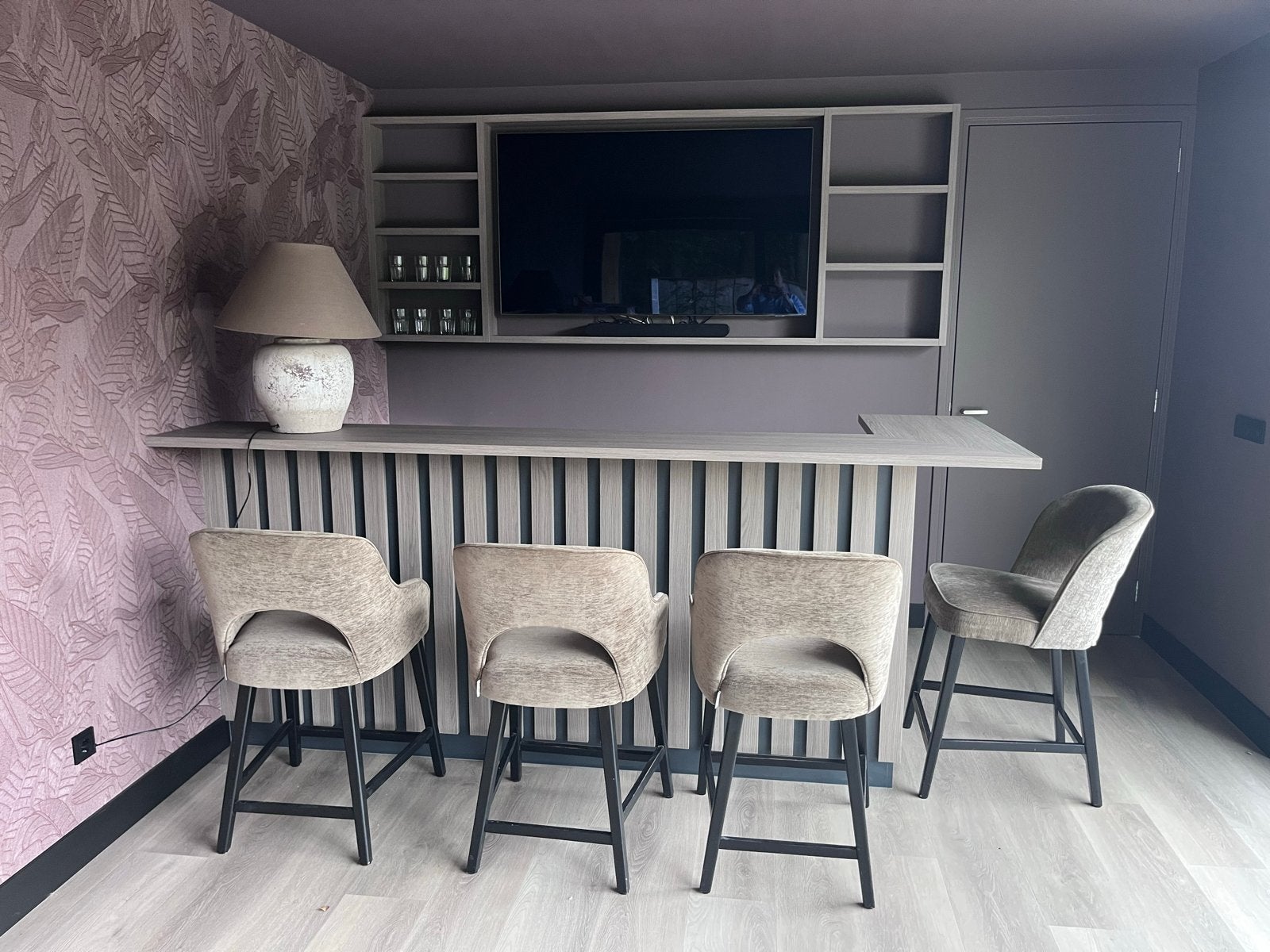 4 zo goed als nieuwe kookeiland stoelen, Ophalen, 60 tot 90 cm, Zo goed als nieuw, Metaal