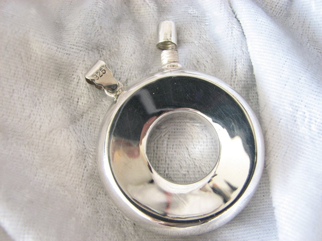 Mooie Artistieke Zilveren Parfum- of As- Hanger, Verzenden, Zilver