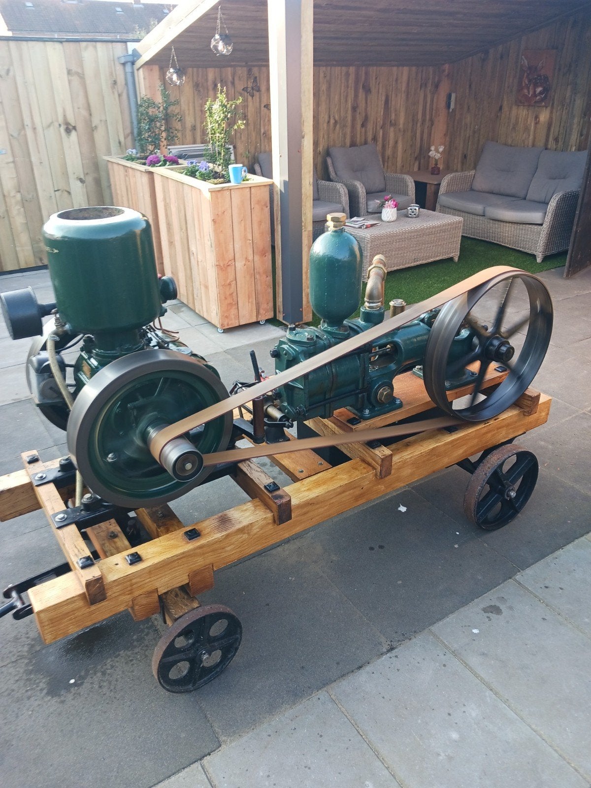 Stationaire motor Lister junior met waterpomp, Ophalen, Benzinemotor