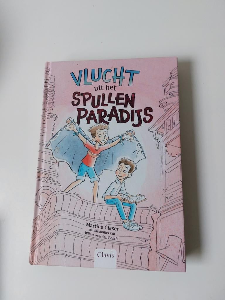 Vlucht uit het Spullenparadijs - Martine Glaser (Nieuw), Martine Glaser, Fictie algemeen, Nieuw, Ophalen of Verzenden