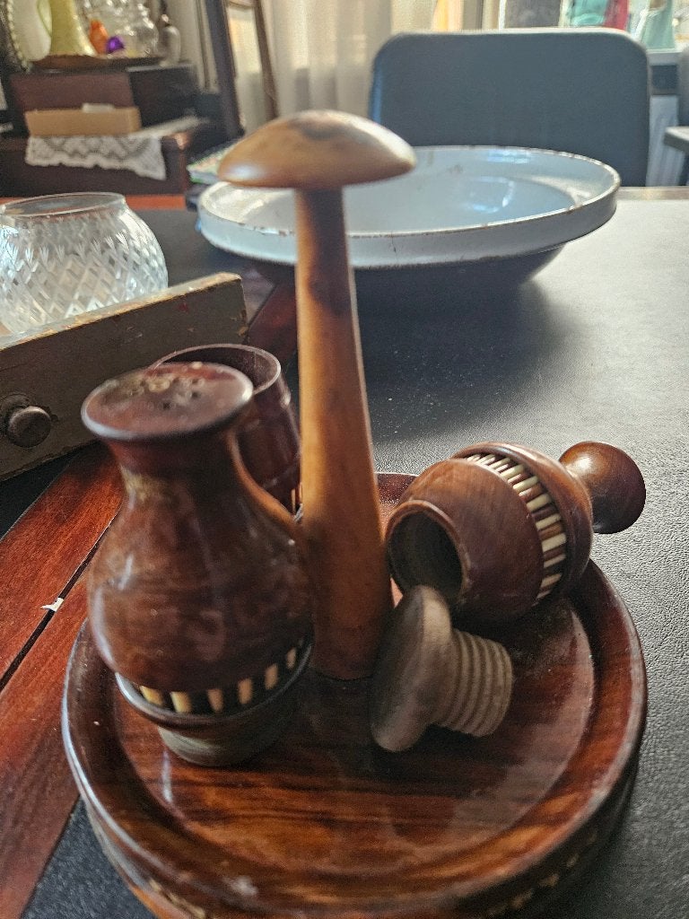 Houten peper en zoutstel jr 50/60 scandinavisch, Verzenden