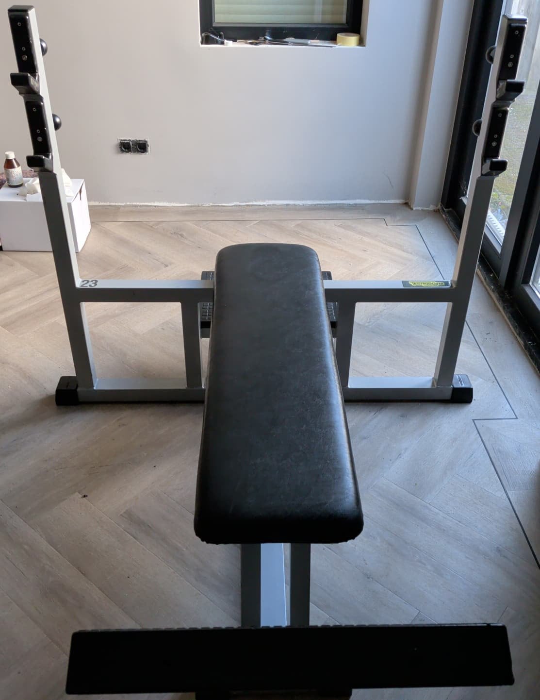 Technogym Olympic Bench Press, Ophalen, Zo goed als nieuw, Fitnessbank